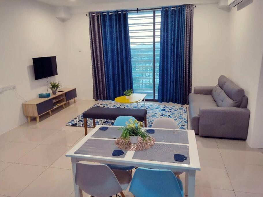 Luxurious Homestay 3Br With Pool Meru Ipoh 8 Pax מראה חיצוני תמונה
