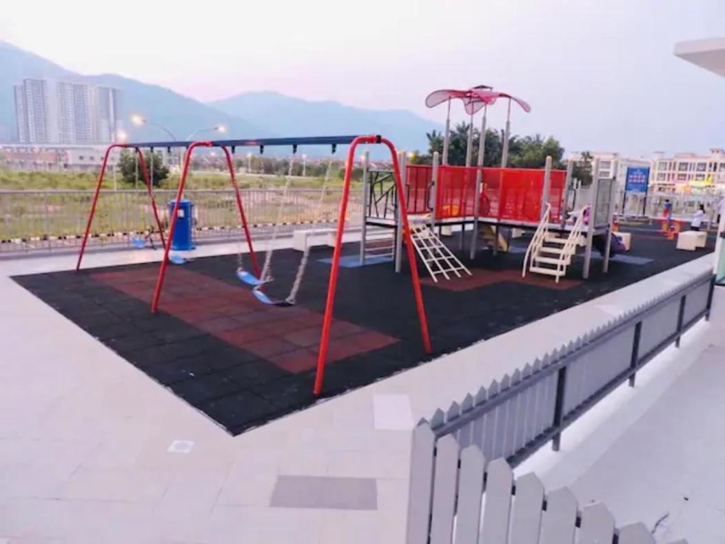 Luxurious Homestay 3Br With Pool Meru Ipoh 8 Pax מראה חיצוני תמונה